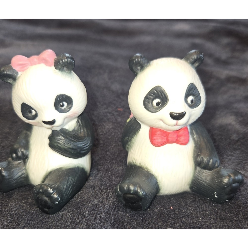 Vintage 1990 Collectible Avon Sweetheart‎ Couple Panda Bear Figurines 2 pc.